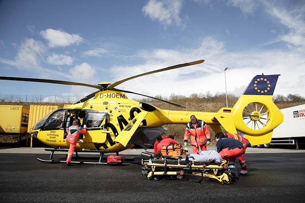 Symbolfoto: Rettungshubschrauber des ADAC im Einsatz. Foto: ADAC