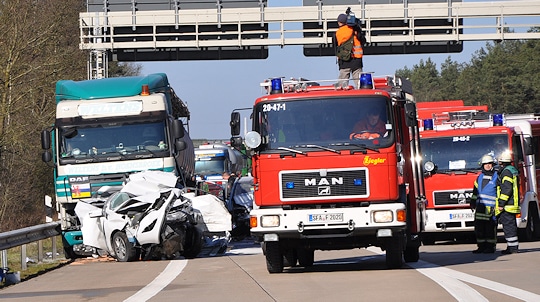 Unfall auf der A 27 bei Walsrode. Foto: Polizei