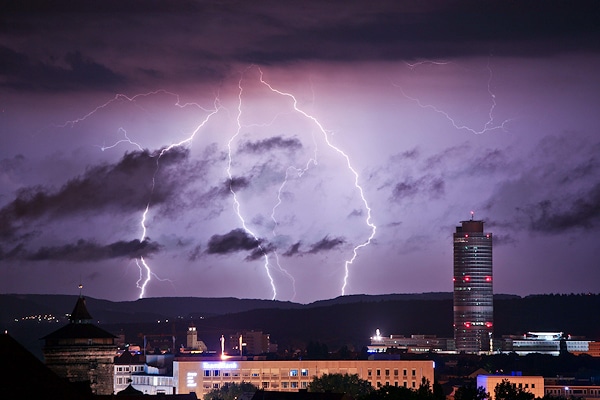 Gewitter über Nürnberg. Foto: News5