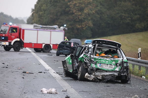 Unfall bei der Absicherung einer Gefahrenstelle auf der Autobahn 3. Foto: News5