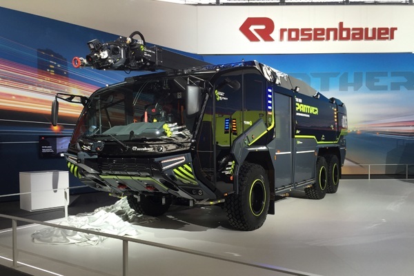 Panther der vierten Generation auf der Interschutz 2015 in Hannover. Foto: Michael Klöpper