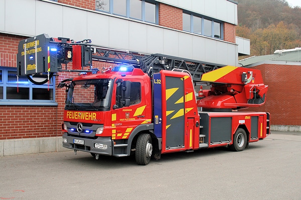 Metz lieferte an die FF Plettenberg eine DLAK 23/12 auf Mercedes Atego 1529. Foto: Feuerwehr