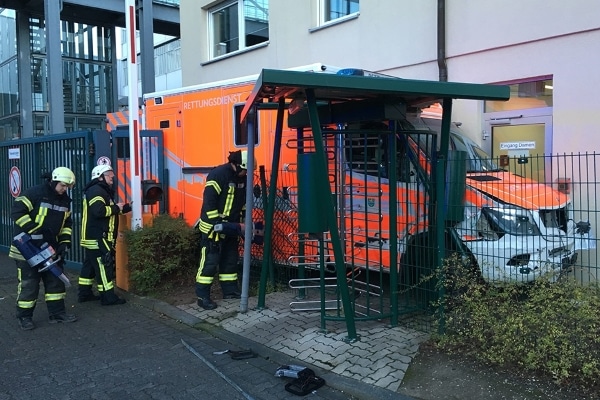 Unfall-Rtw-Bergisch-Gladbach-11-01-2016