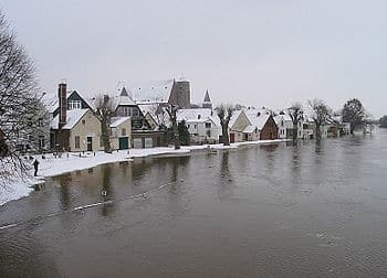 Januar 2003: Hochwasser der Aller überflutet das historische Fischerviertel in Verden. Foto: Michael Klöpper