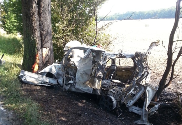 Das Wrack nach der Gastank-Explosion. Foto: Kreisfeuerwehrverband Segeberg