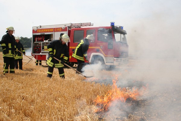 Flächenbrand_Einsatz_Feuerwehr_Waldbrand_Tipps_Taktik_Vorgehen_III