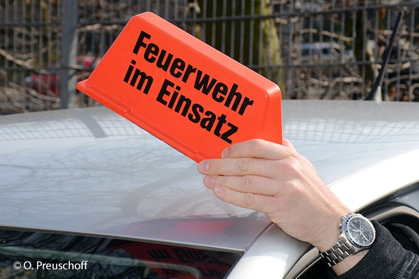 Was ist das für ein Feuerwehr-Ding? 🚒 #feuerwehr #dachaufsetzer  #freiwilligefeuerwehr #dachschild 