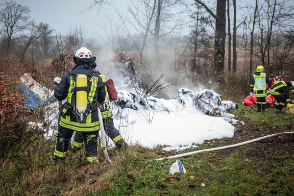 Flugzeugabsturz in Lindewitt bei Flensburg. Foto: nordpresse/Iwersen