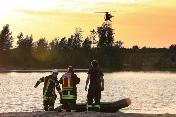 Einsatzkräfte der Feuerwehr Dormagen. Foto: Staniek