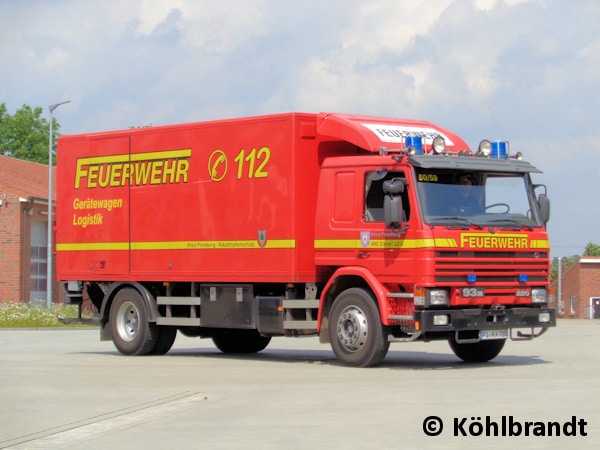 Dieser Scania 93M 220 dient an der Kreisfeuerwehrzentrale Pinneberg in Tornesch als Gerätewagen Logistik und Nachschub beim Löschzug-Gefahrgut. Foto: Köhlbrandt