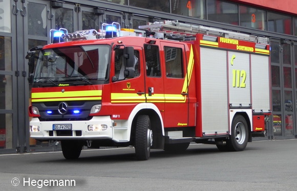 16 solcher HLF 20 stellte die Feuerwehr Dortmund gestern offiziell neu in DIenst. Die Aufbauten fertigte Schlingmann. Als Fahrgestelle dienen Mercedes Atego 1529. Foto: Hegemann 