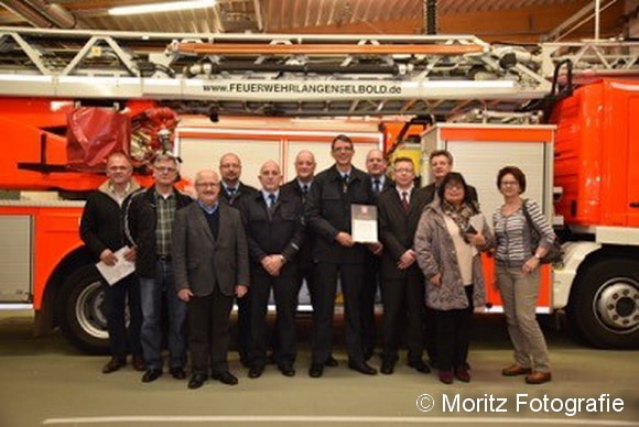 Feierliche Übergabe des Zertifikates nach dem IQFS-Standard an die Feuerwehr Langenselbold. Foto: Moritz Fotografie