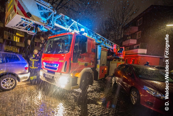 Wenn Falschparker die Feuerwehr behindern