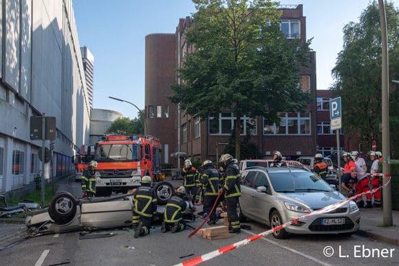 Szene Hamburg Parkhaus Pkw