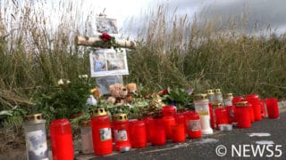Kerzen an der Unfallstelle