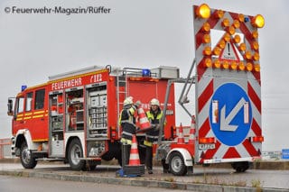 Absicherung einer Einsatzstelle durch die Feuerwehr. Symbolfoto: Feuerwehr-Magazin/Rüffer