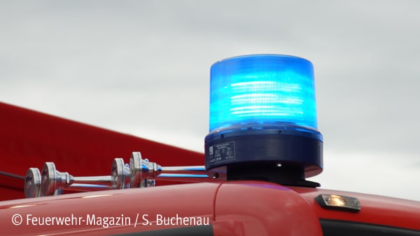Hörschaden durch Signalhorn: Feuerwehrmann verklagt Kollegen