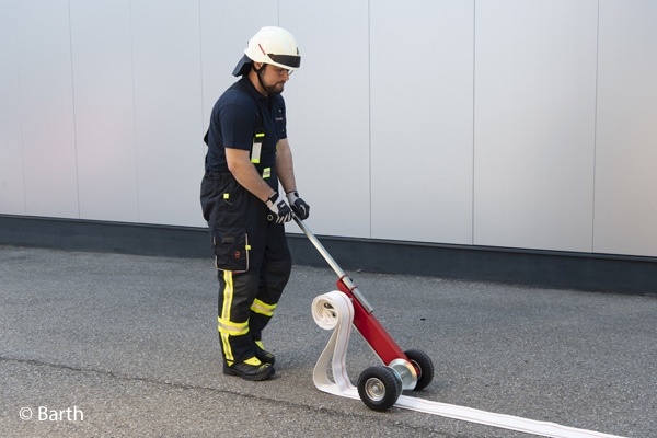 Schlauchaufroller Feuerwehr