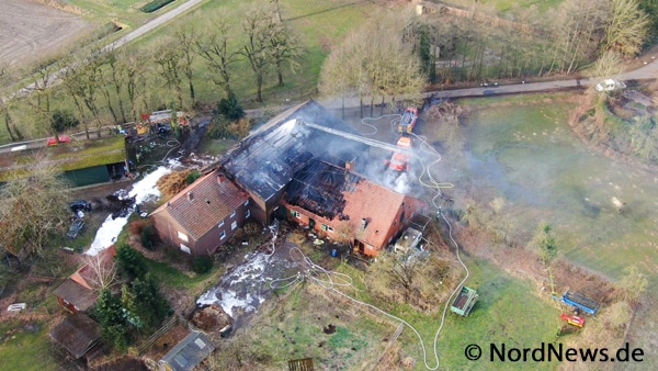 Luftaufnahme des Brandobjektes in Geeste, Kreis Emsland