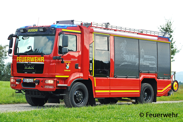 Als Ersatz für ein LF 8 aus dem Jahr 1987 erhielt die FF Gotteszell dieses LF 20 von Rosenbauer auf MAN TGM 13.290 4x4 mit automatisiertem Schaltgetriebe.