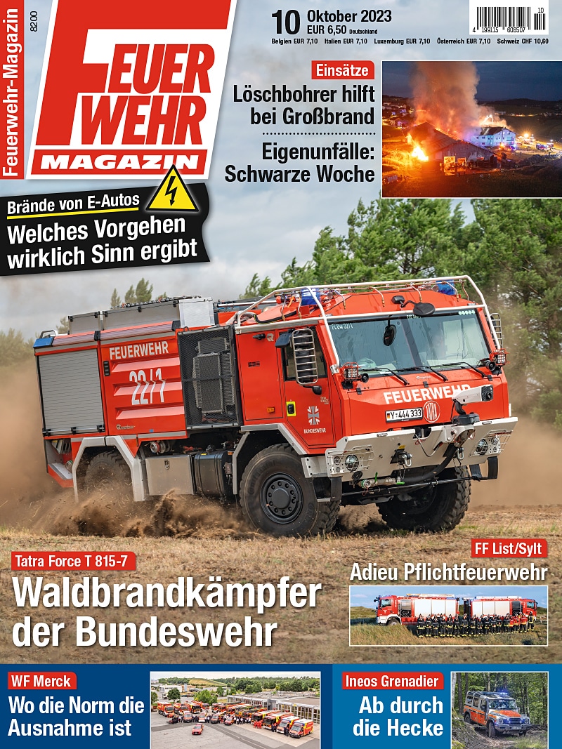 Feuerwehr rückt aus, um in Gemünd brennendes Auto zu löschen