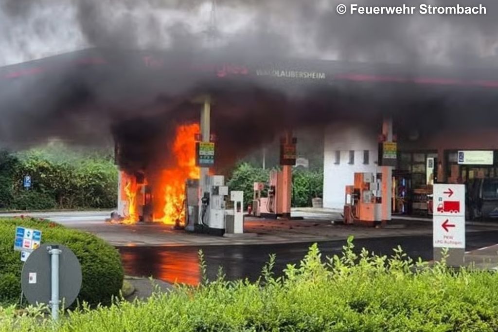 Tankstelle in Brand