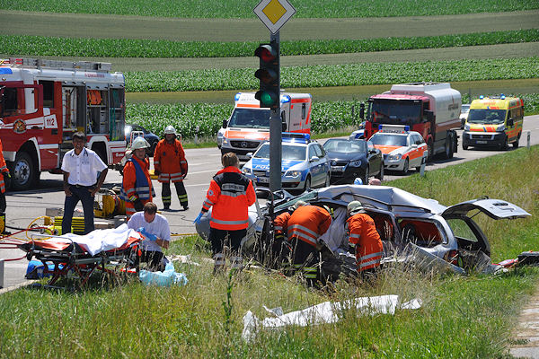 Bei diesem Unfall nahe Schwieberdingen starb ein einjähriger Junge. Foto: Andreas Rosar Bei diesem Unfall nahe Schwieberdingen starb ein einjähriger Junge. Foto: Andreas Rosar
