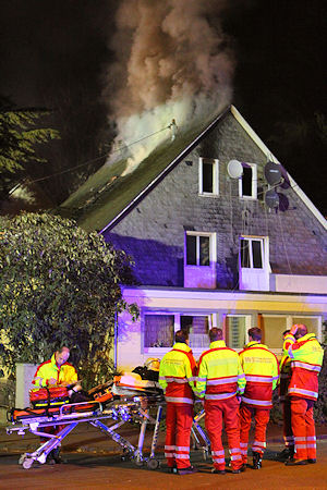 Brand in Kreuztal (Buschhütten): zwei Männer kommen bei dem Feuer ums Leben. Foto: Kai Osthoff