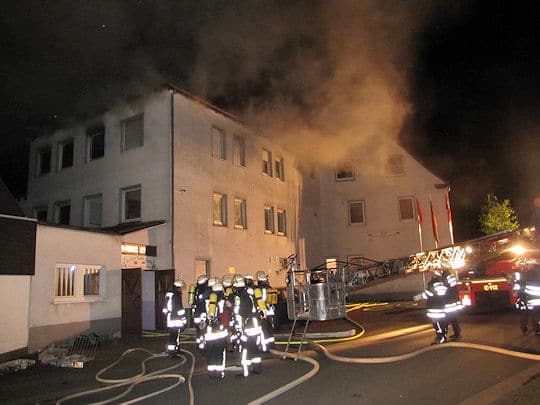 Brand in Brilon: Bei dem Feuer in einem Wohnhaus kam ein Mann ums Leben. Foto: Polizei