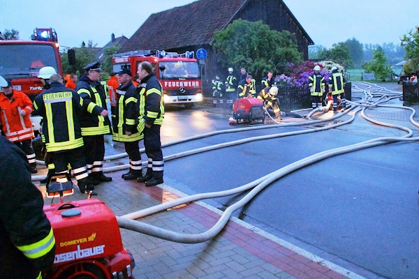 Hochwasser in Lachendorf im Kreis Celle. Foto: Rebmann/Feuerwehr
