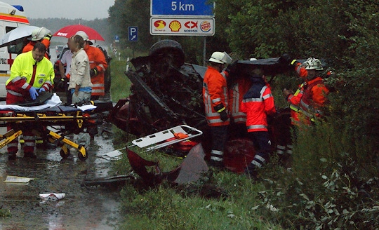 Verkehrsunfall auf der Autobahn 7 bei Egestorf. Foto: Michele Quattropani / Feuerwehr Verkehrsunfall auf der Autobahn 7 bei Egestorf. Foto: Michele Quattropani / Feuerwehr
