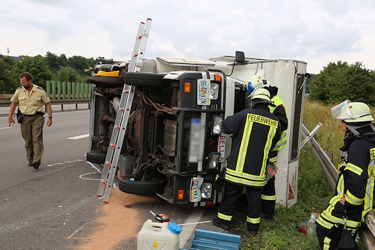 Unfall mit Wohnmobil auf der A 629. Foto Jügen Jung