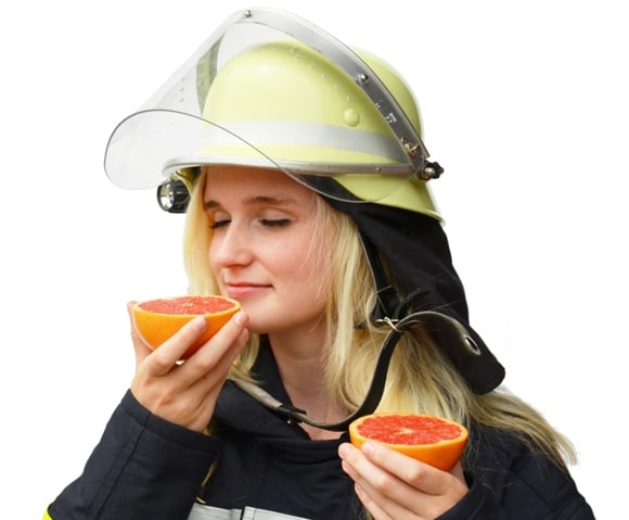 Die Feuerwehr Venne bietet eine sogenannte Schnuppermitgliedschaft an. Annika ist schon dabei, sie kann die Feuerwehr "gut riechen". Foto: Heiko Kettler/FF Venne