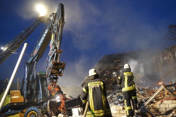 Großbrand-Hotel-Norden-2-29-05-2015