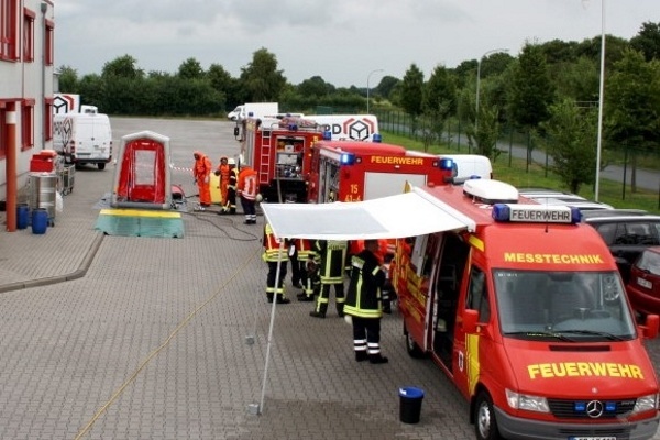 Gefahrgutunfall-Uplengen-26-07-2015