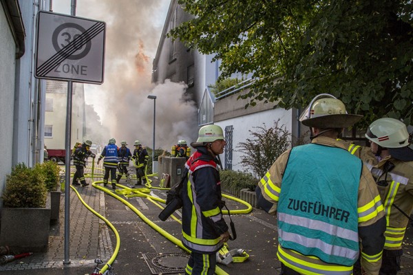 Schwerer Brand in einer Tiefgarage in Fellbach. Foto: 7aktuell.de/Adomat