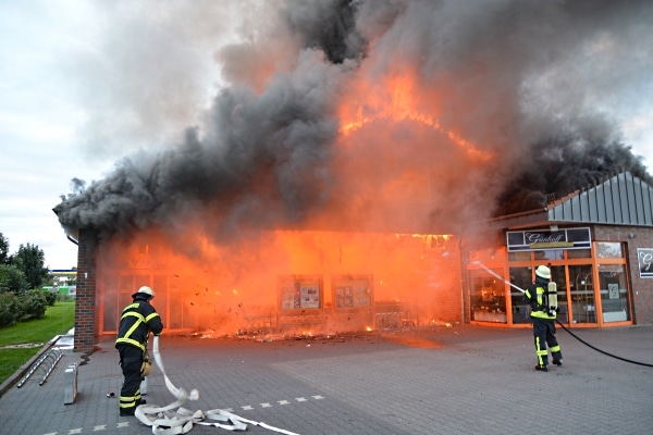 Großbrand-Norddeich-21-09-2015