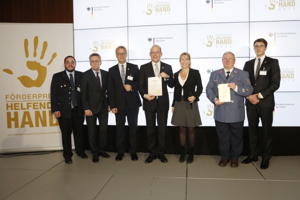 151207_kreissparkasse_goeppingen_sieger_kategorie_unterstuetzer_ehrenamt_klein