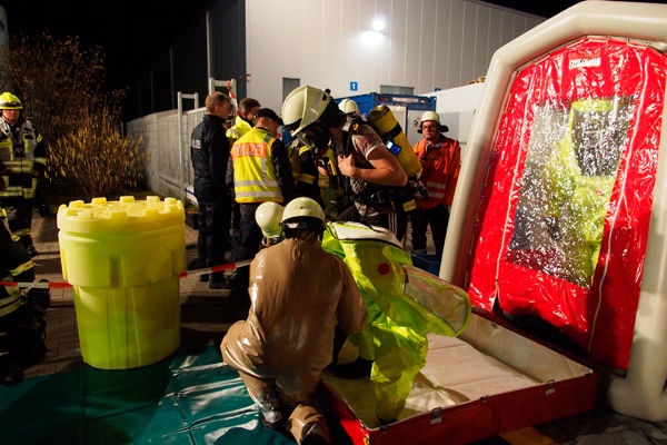 Gefahrgut_Feuerwehr_Einsatz_Silane