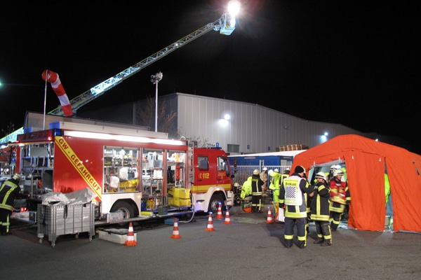 Gefahrgut_Feuerwehr_Einsatz_Silane_II