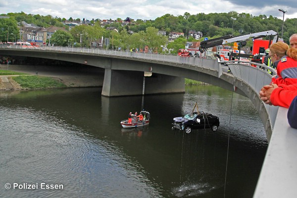 Unfall-Essen-17-05-2016-2x