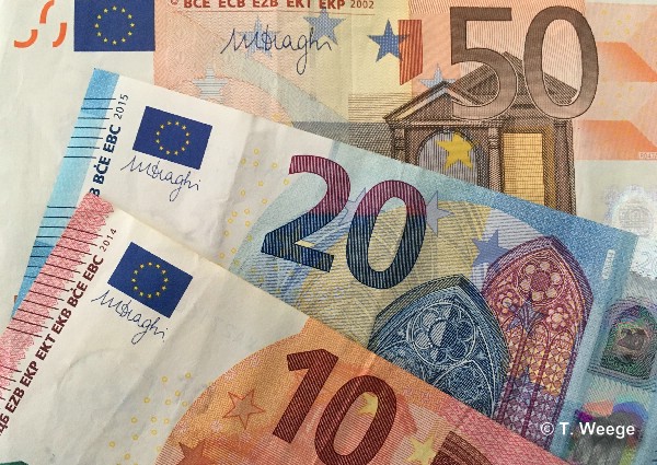 Geld. Symbolfoto: Thomas Weege