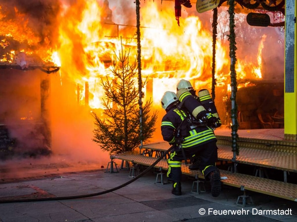 Darmstadt_Feuerwehr_Weihnachtsmarkt