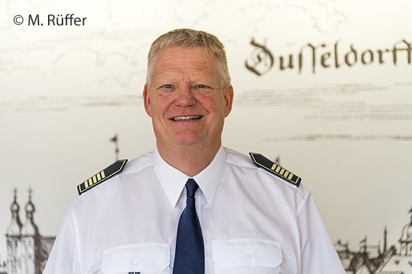 Bis August 2017 Feuerwehrchef in Düsseldorf: Dipl.-Phys. Peter Albers. Foto: Michael Rüffer